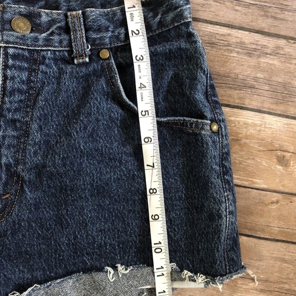 Vintage 80’s Levis 544 Denim Cutoff Shorts - Picture 8 of 8